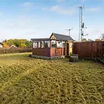 3 Bedroom Awesome In *