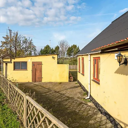 3 Bedroom Awesome In Hébergement de vacances Rudkøbing