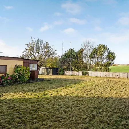 3 Bedroom Awesome In