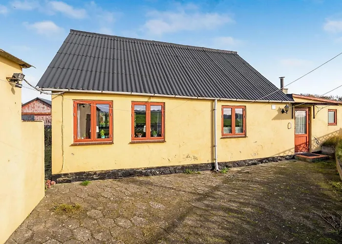 3 Bedroom Awesome In Nyaraló *