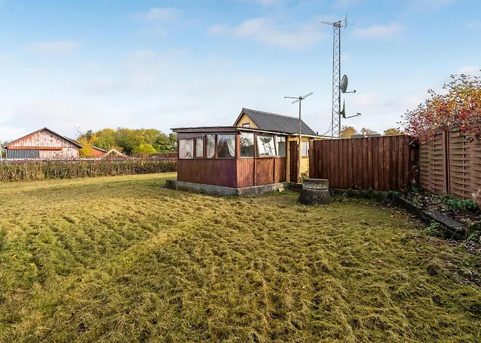 3 Bedroom Awesome In *